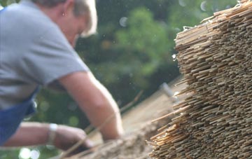 professional Glenduckie thatchers